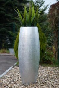 Eigenentwicklung Pflanzgefäß Magnum in Silber Hochglanz