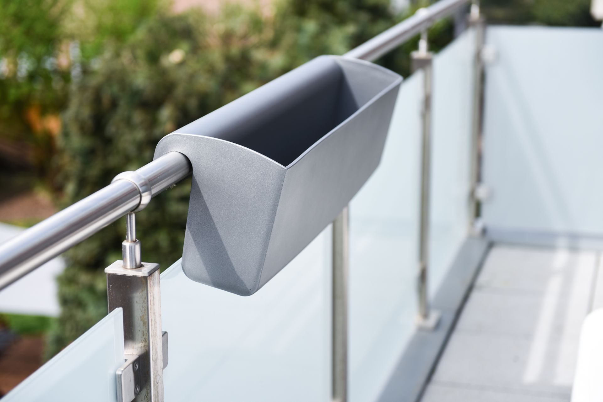 Balkonkasten anthrazit für Geländer "Balkona Classico" 80 cm mit
