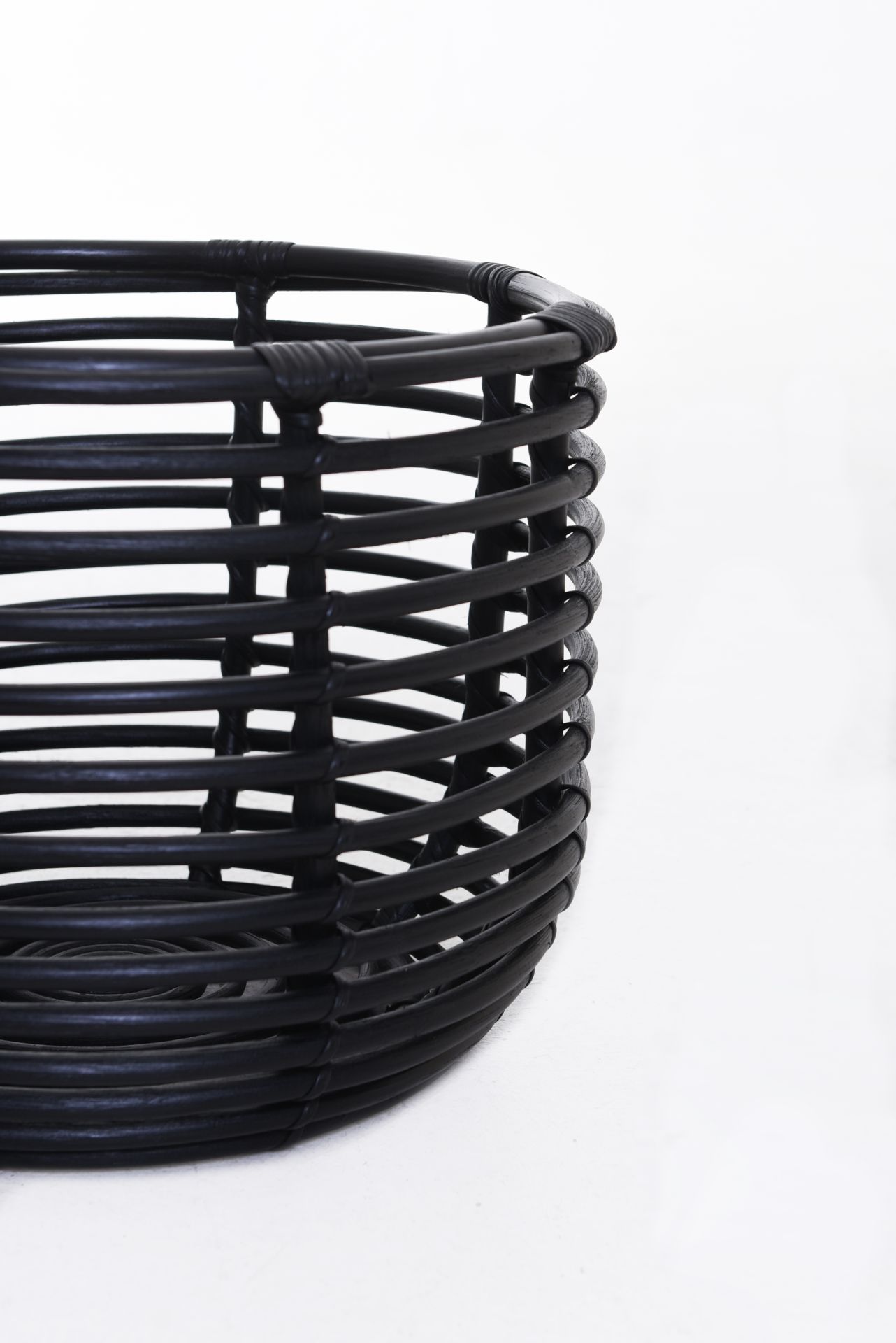 Dekokorb Korb Aufbewahrungskorb aus Rattan "Stino" Ø42 cm, Schwarz | eBay