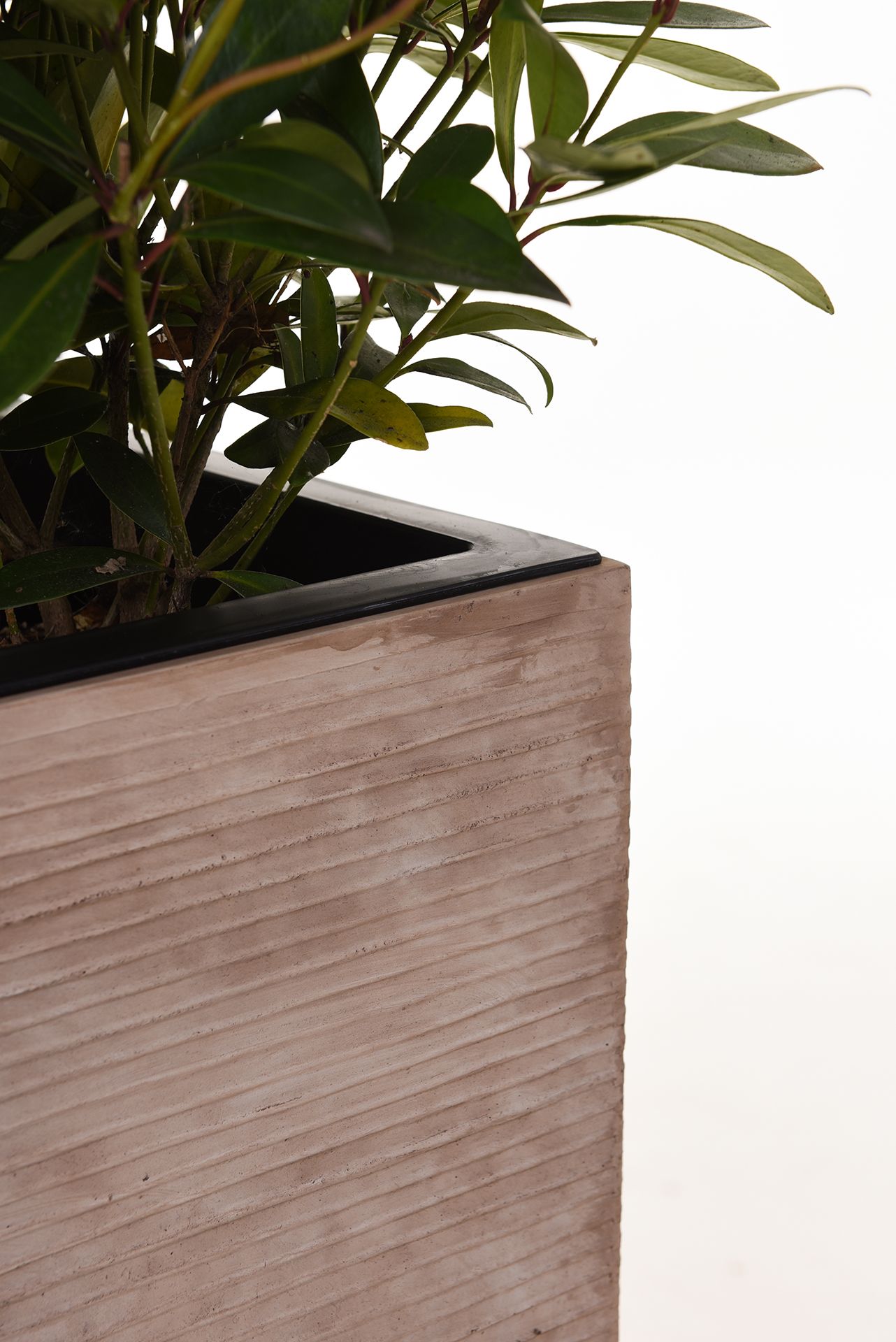 Pflanzkübel Blumenkübel aus Fiberglas "Block" 80 cm, Beige gestreift | eBay