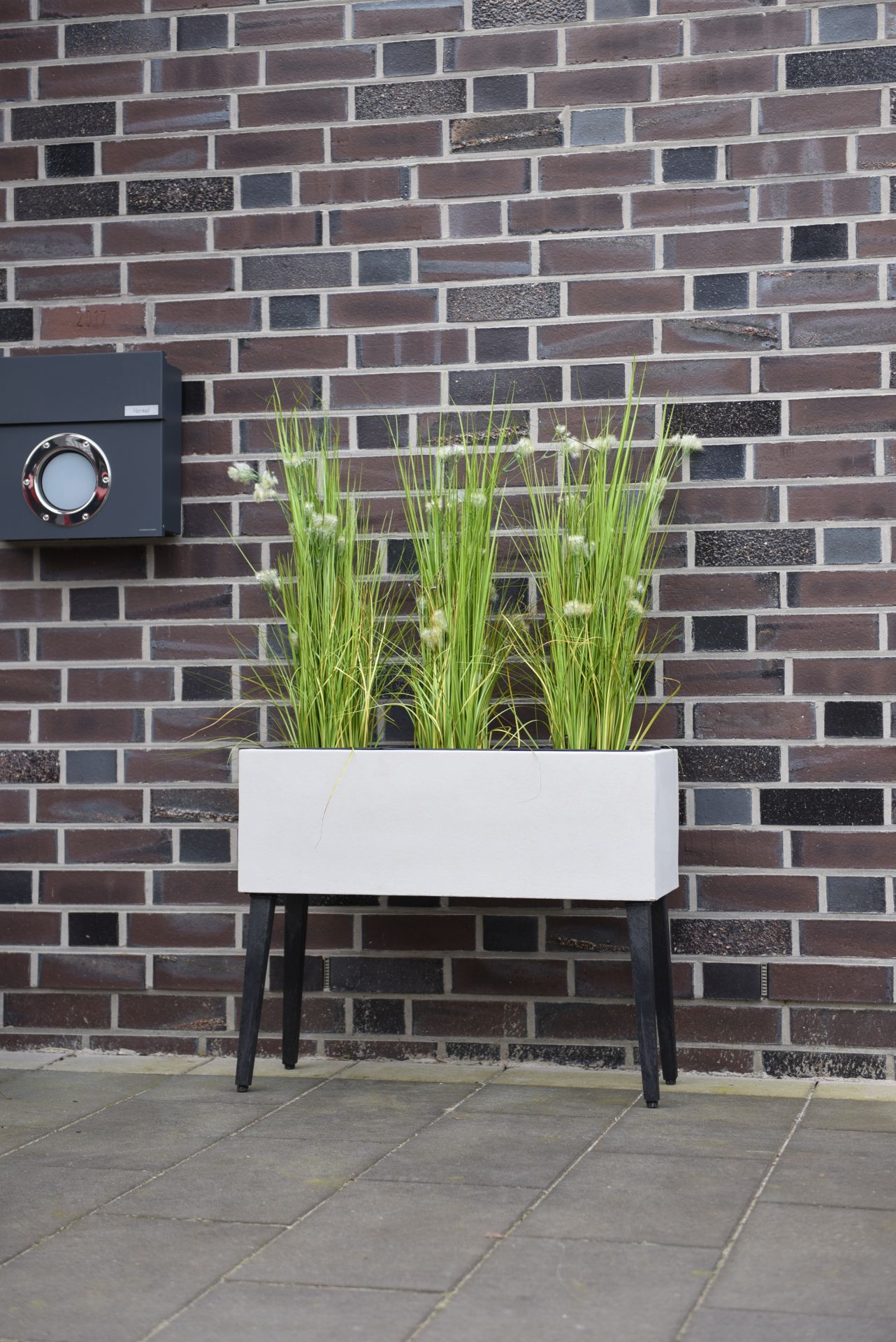 Beton Pflanzkübel Als Mauer Rasterflor Pflanzsteine Produkte Ehl Ag