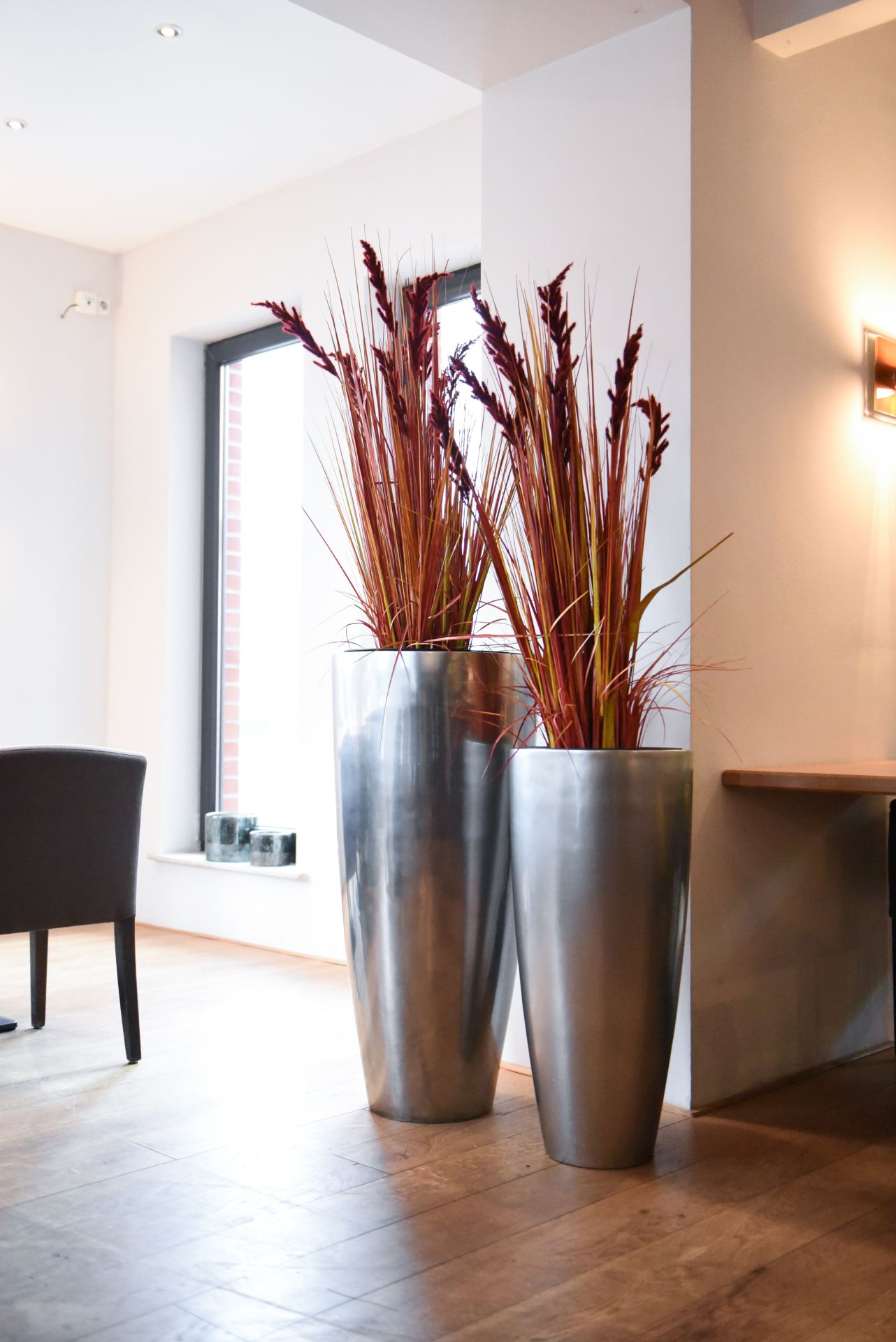 Exklusiver Blumenkübel Pflanzkübel Vase Kübel Fiberglas CITY 80 Silber