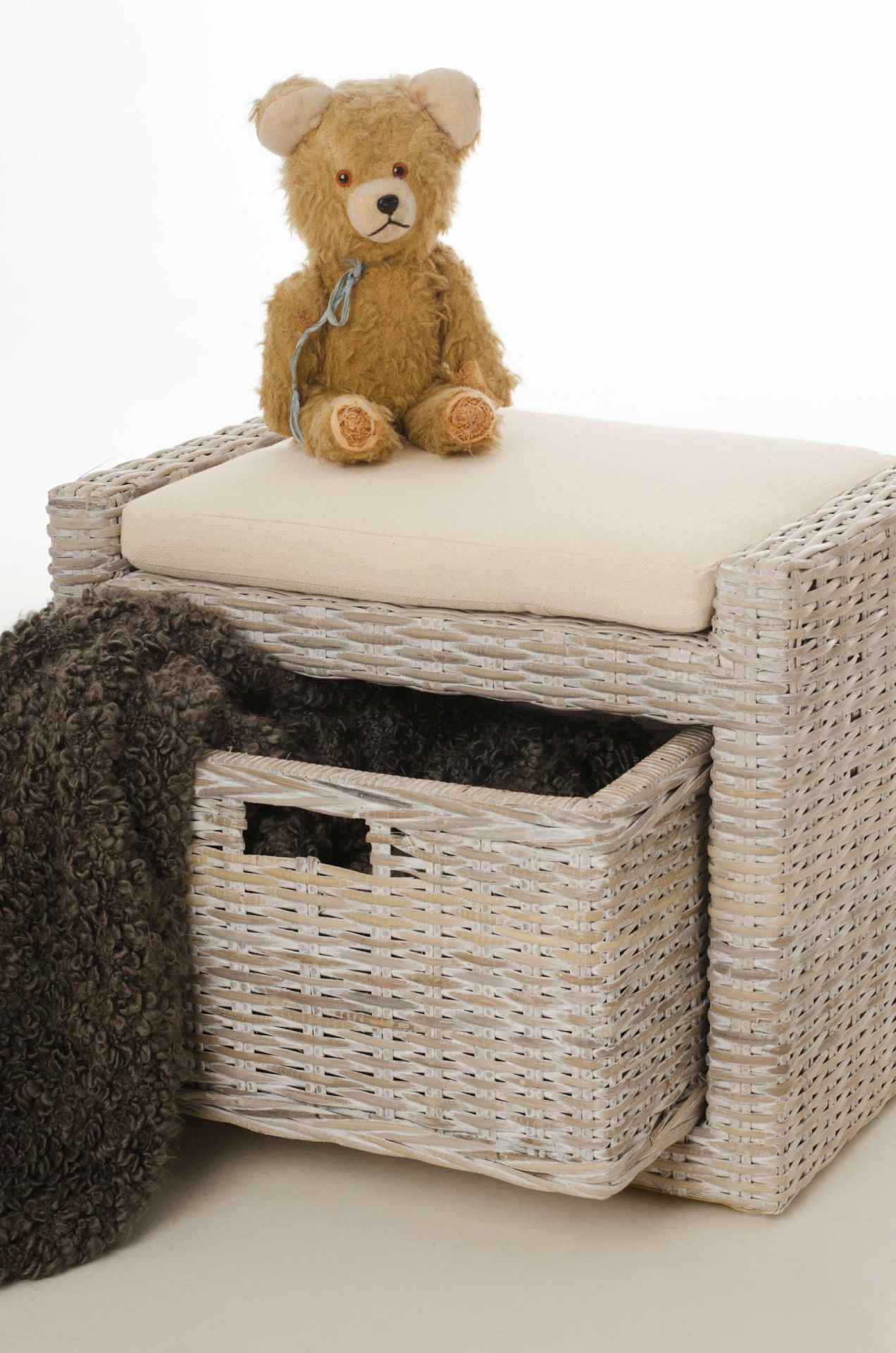 VIVANNO Hocker Sitzhocker Rattan mit Kissen MONO 45,5 cm Weiß | eBay