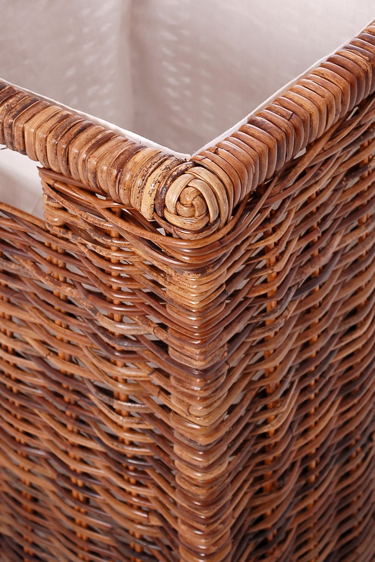 VIVANNO Wäschekorb Rattankorb Wäschebox Rattan 'Mia' 70cm hoch, braun