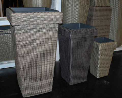 Pflanzkübel aus Polyrattan